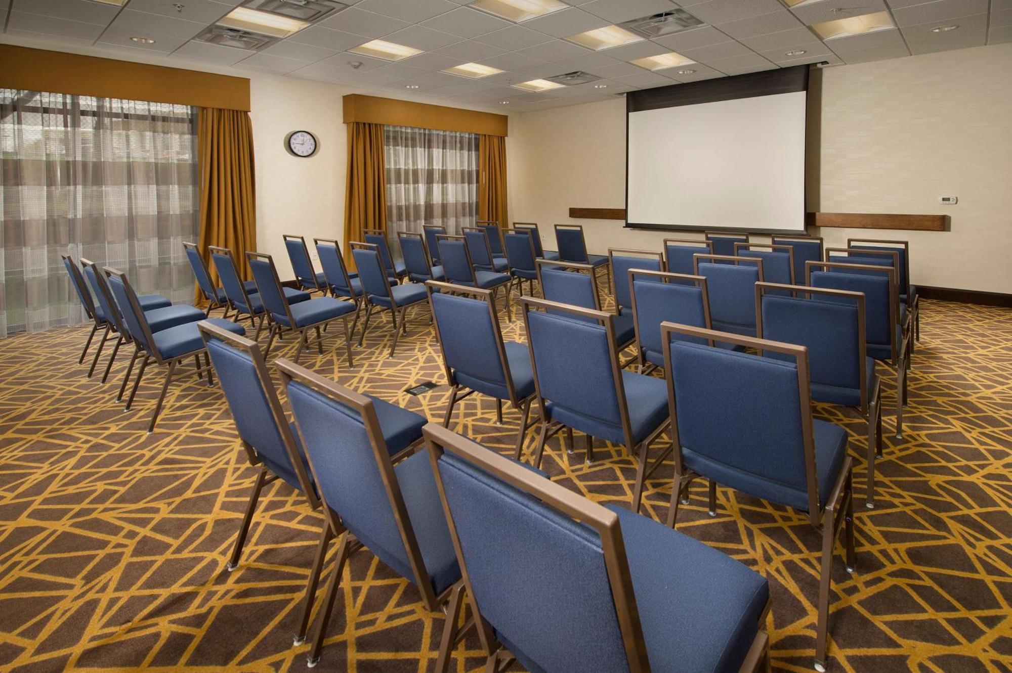 Hampton Inn & Suites Baltimore/Woodlawn Bagian luar foto