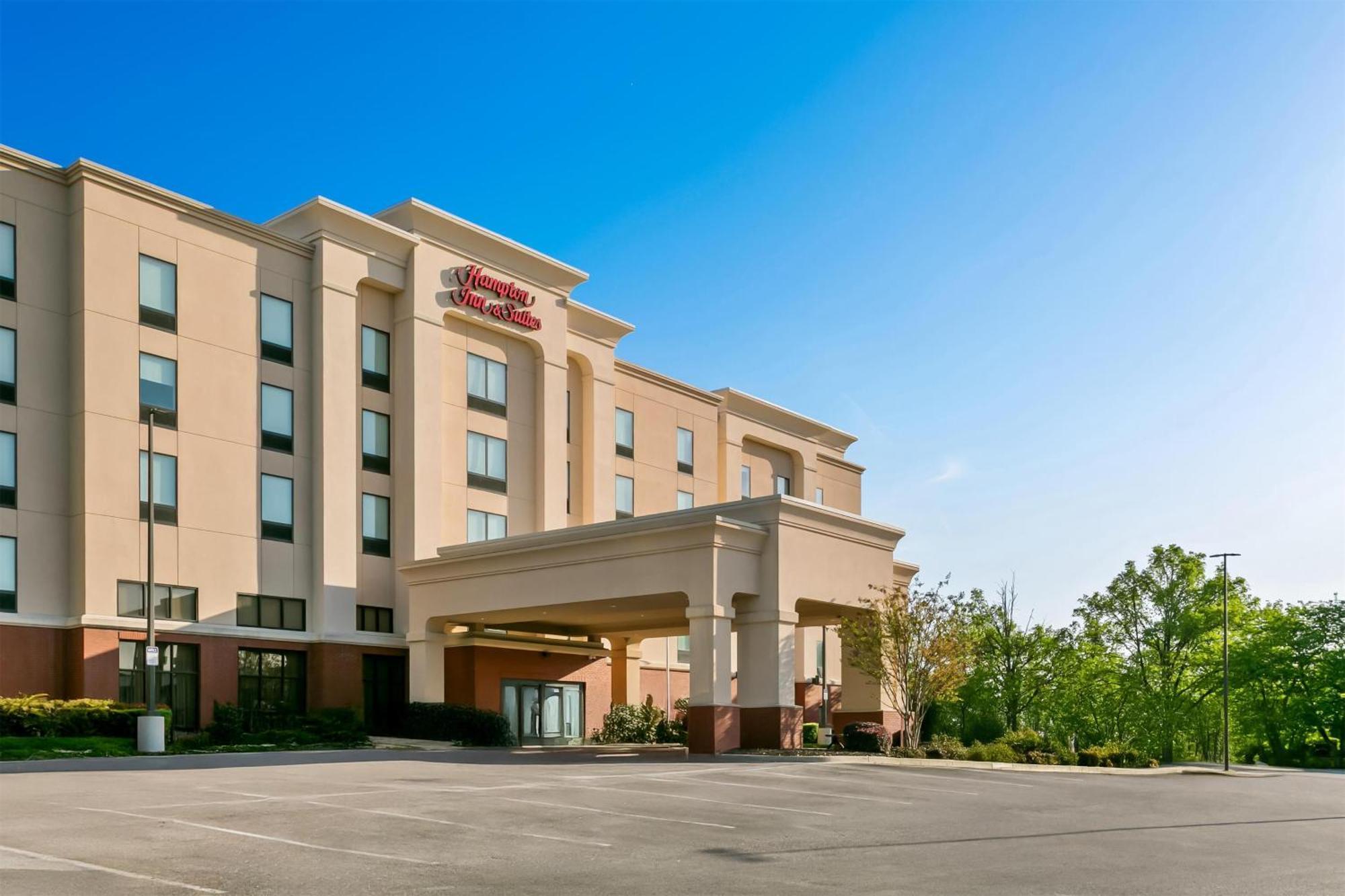 Hampton Inn & Suites Baltimore/Woodlawn Bagian luar foto