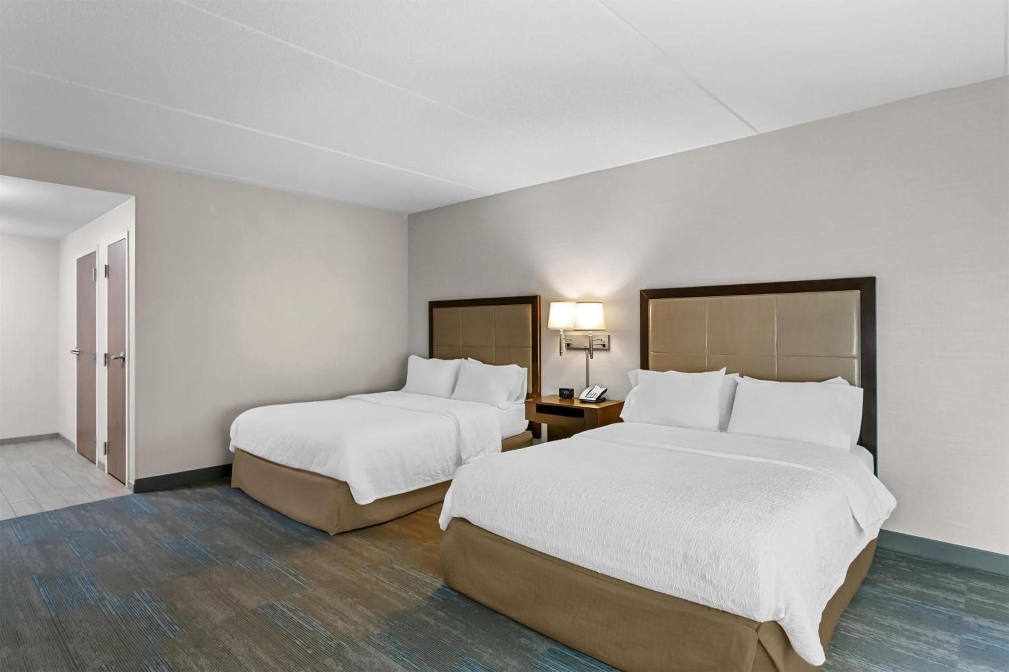 Hampton Inn & Suites Baltimore/Woodlawn Bagian luar foto