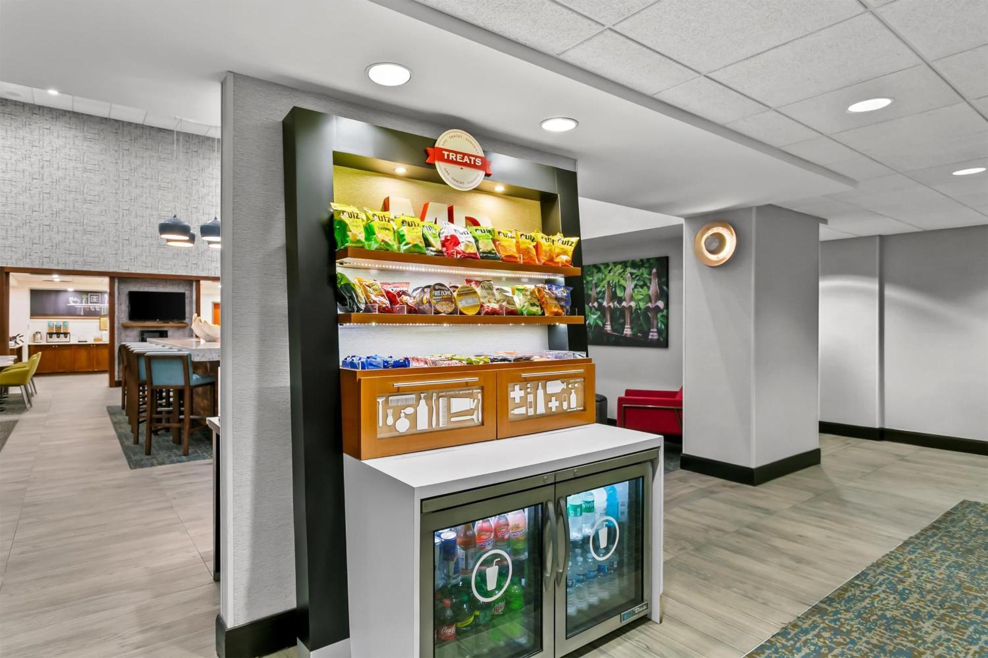 Hampton Inn & Suites Baltimore/Woodlawn Bagian luar foto